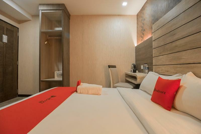 Hotel Reddoorz Near Nagoya Hill Batam Exterior foto